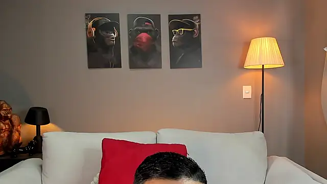 ApoloMakris's cam snapshot