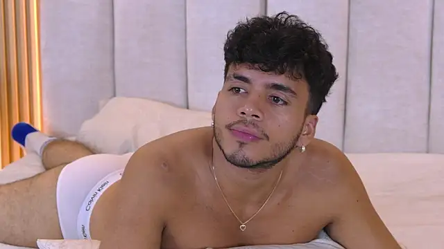 AlexanderJordan's cam snapshot