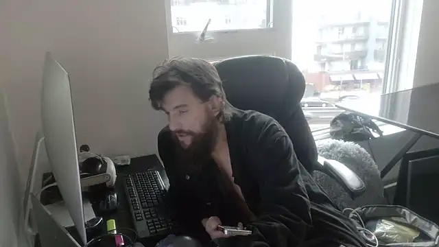 Armyexhibitionistvet's cam snapshot