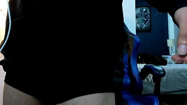 roan_birkin's cam snapshot