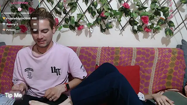 JackyEmma25's cam snapshot