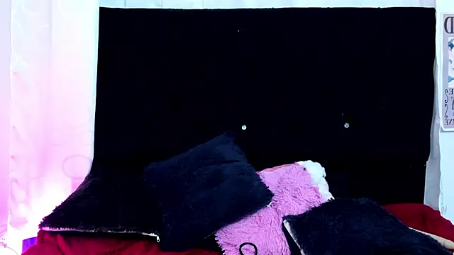 queen_salomme's cam snapshot