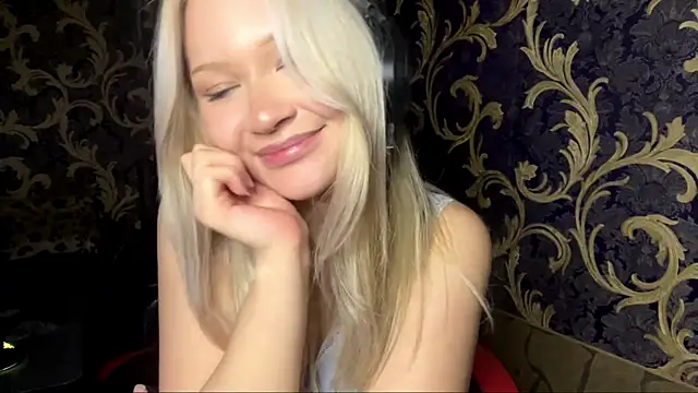 Cira_BabyFace's cam snapshot