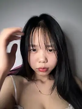 Kiee-lee live sex cam