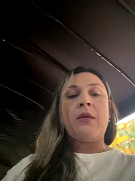 sophie_lopez1's cam snapshot