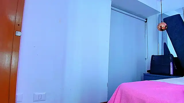 alaska__williams__'s cam snapshot