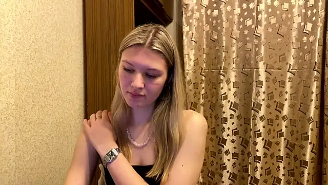 SkyeDavis's cam snapshot