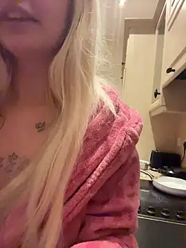 saskiapierce's cam snapshot