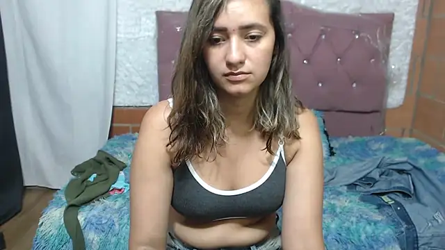 annie_clark2's cam snapshot