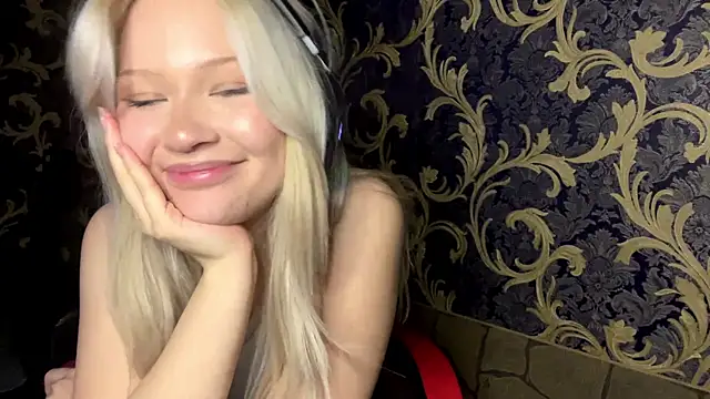 Cira_BabyFace's cam snapshot