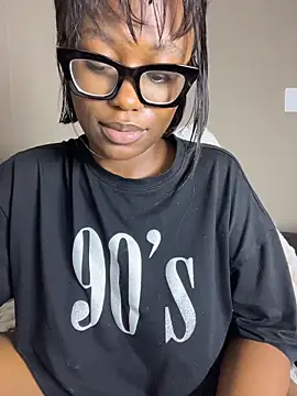 Moonzy77's cam snapshot