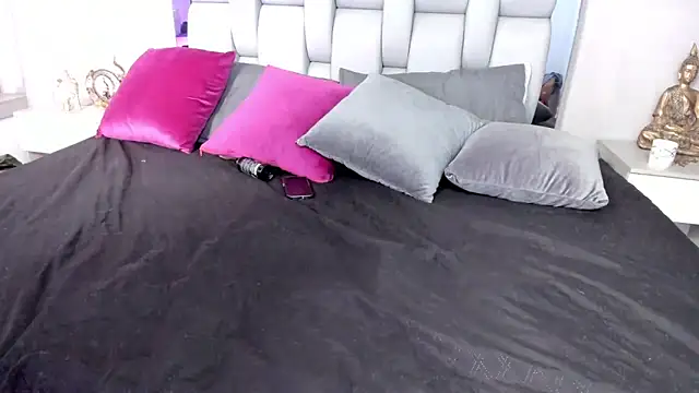 SusanBenett's cam snapshot