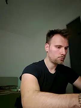 mrlyuis live sex cam