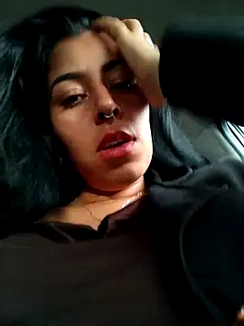 Luianna's cam snapshot