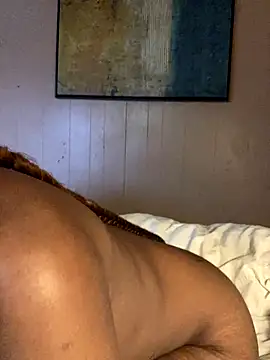 Jasmine_FullsShine's cam snapshot