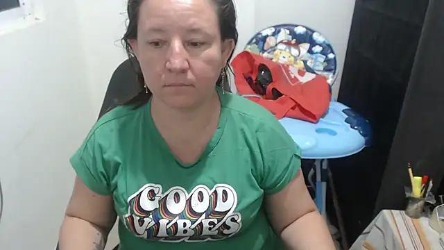 Yohis_Kiut25's cam snapshot