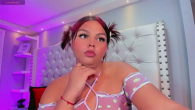 CamiiGarcia live sex cam