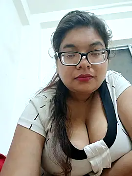 Elie_Sexy143's cam snapshot