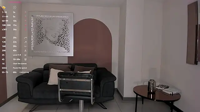 LizzHamilton__'s cam snapshot