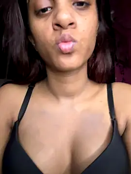 Your___Moonlight's cam snapshot