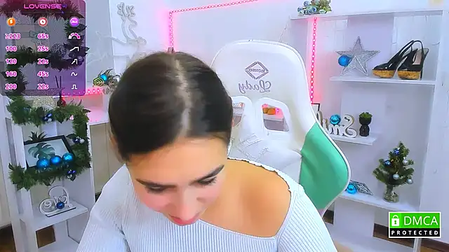 _Eliizabeth_'s cam snapshot