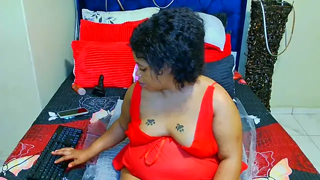 THESHORTQUEEN's cam snapshot