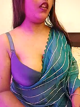 LoveLy-Soneya's cam snapshot