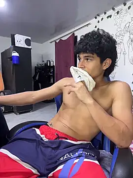 nic_2005's cam snapshot