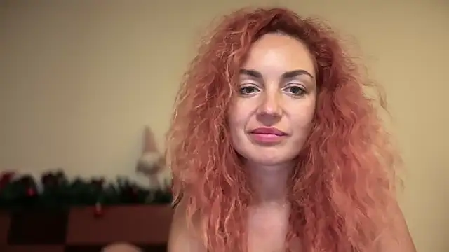 Reddgiirl's cam snapshot