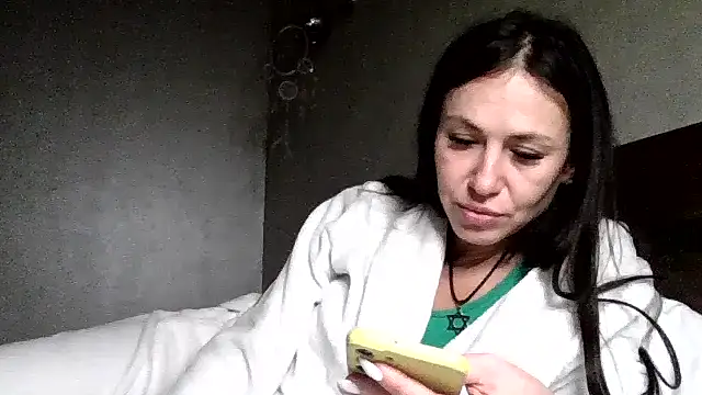 JulianaGold1's cam snapshot