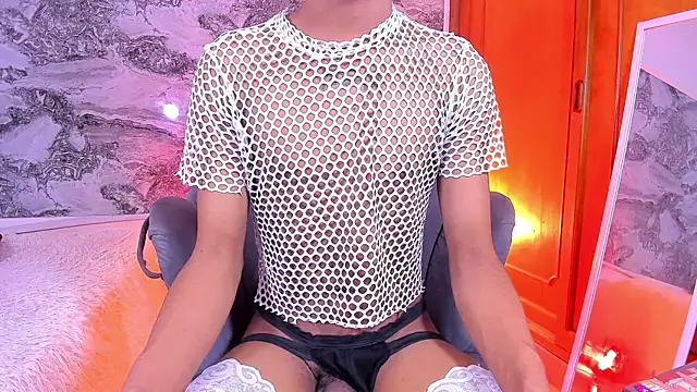 Ethan_thouse's cam snapshot