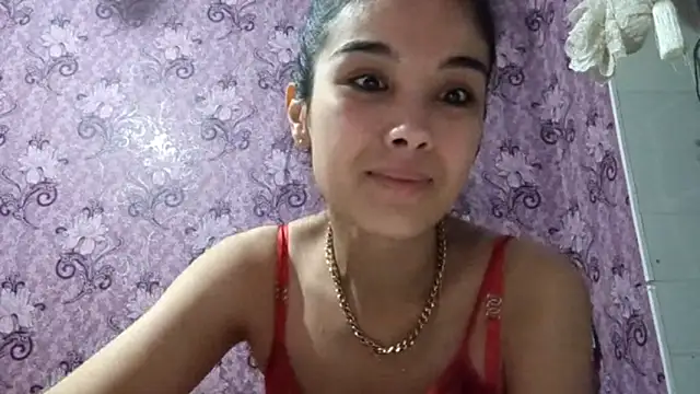 AylinBlush's cam snapshot