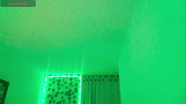 SexDiffrent live sex cam