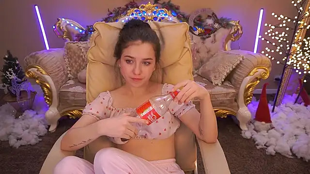 OliviaDesire's cam snapshot