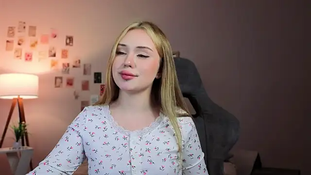 betterdayswithme's cam snapshot