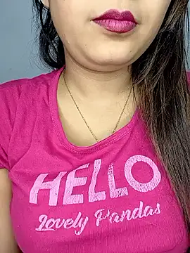 Shanaya_Hotty's cam snapshot