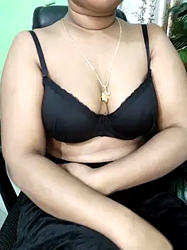 Idhika-Paul live sex cam