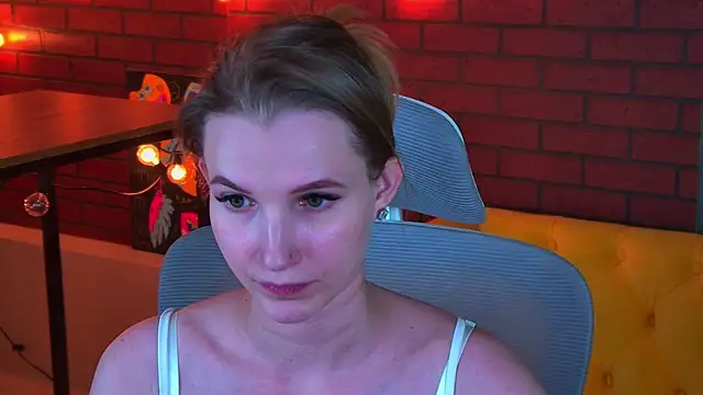 Megan_Rodgers's cam snapshot