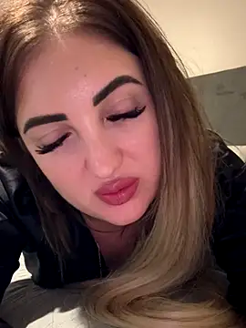 merabel1995's cam snapshot