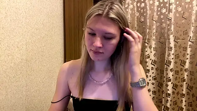 SkyeDavis's cam snapshot