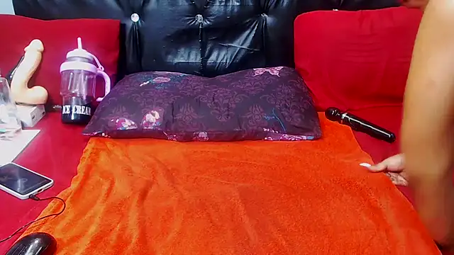 spicydiver38's cam snapshot