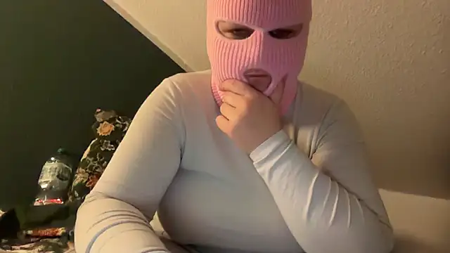 sluddykenna's cam snapshot