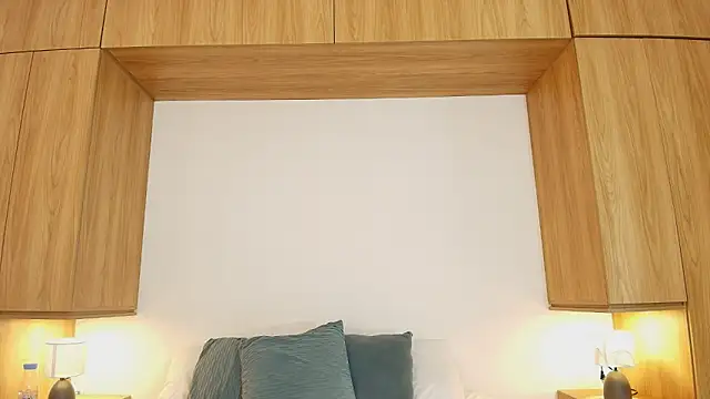 violet__rouse__'s cam snapshot