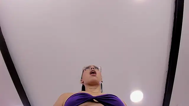 Vanessa_Rain_'s cam snapshot