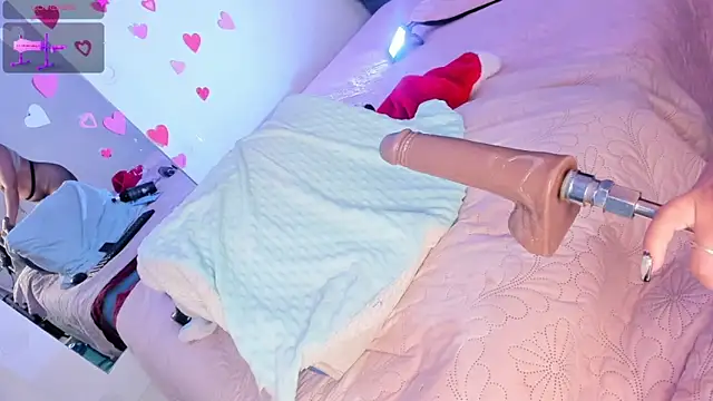 Hilary_Smile_'s cam snapshot