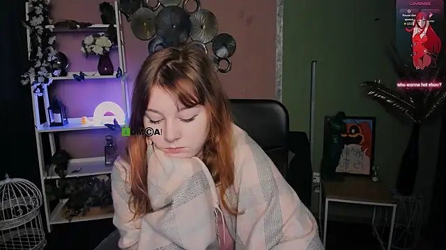 lola_sun12's cam snapshot