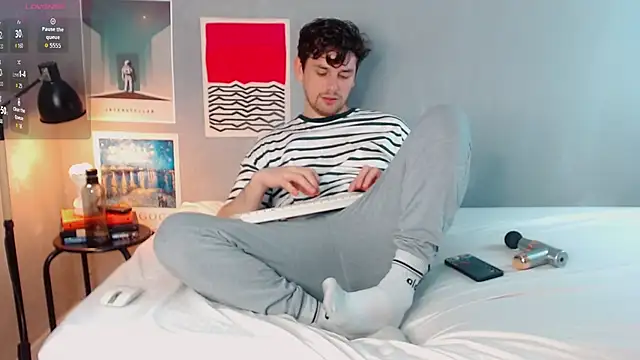 Elio555's cam snapshot