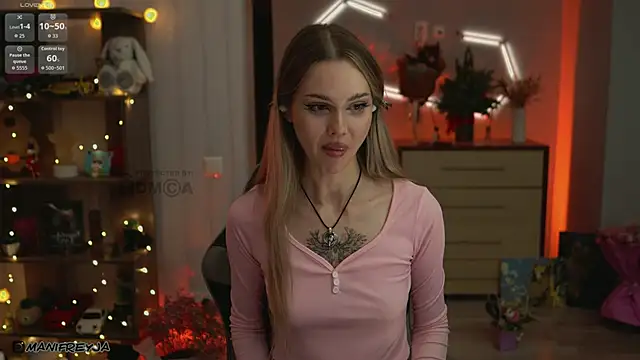 ManiFreyja live sex cam