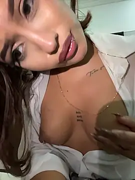 MystiqueXXX's cam snapshot