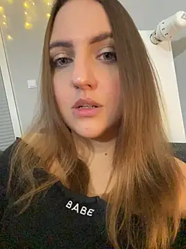 AliceAlicee's cam snapshot